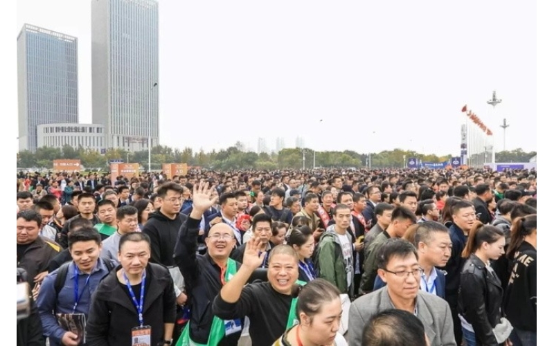 2025 年第 112 届成都糖酒会：展位告急，还没定展位的客户抓紧啦！