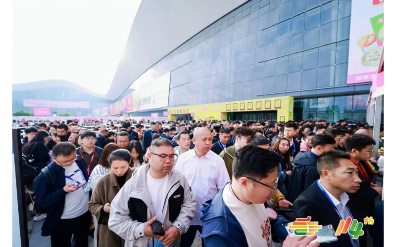 糖酒会双馆首日&ldquo;开门红&rdquo;！西博城&ldquo;好吃&rdquo;、世纪城&ldquo;好喝&rdquo;，人气直接拉满